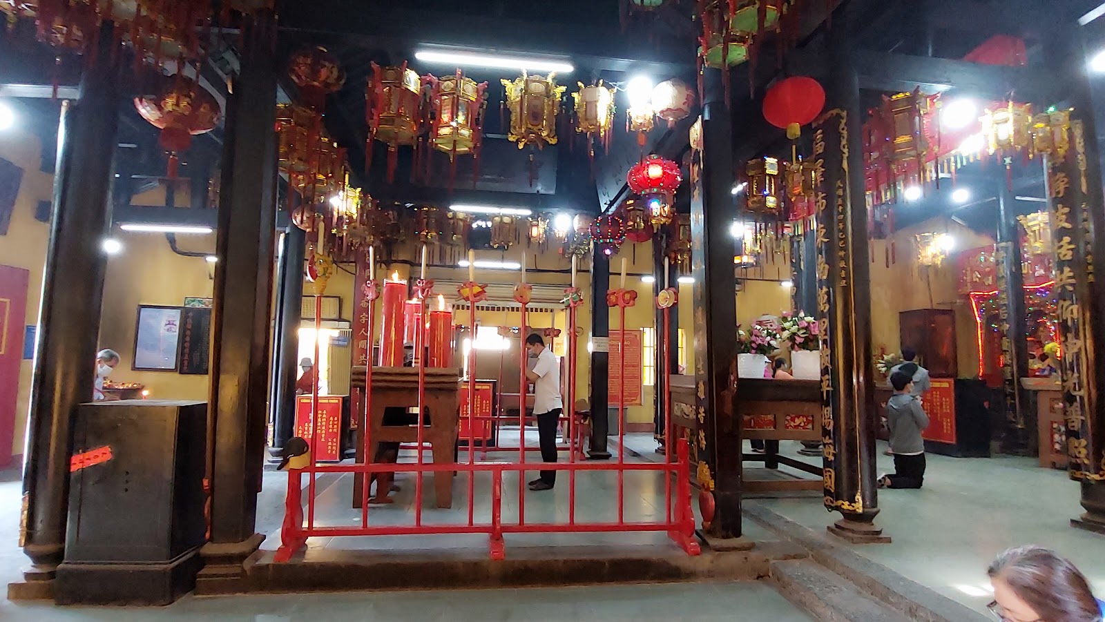 Cong chinh chua ba thien hau