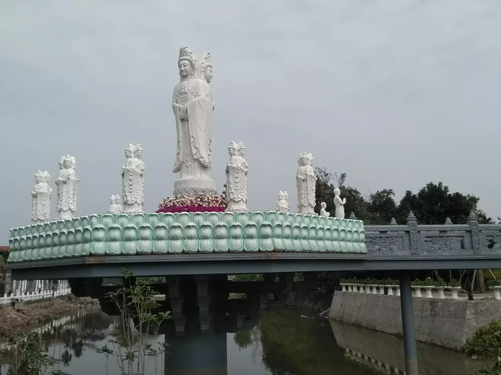 Chùa