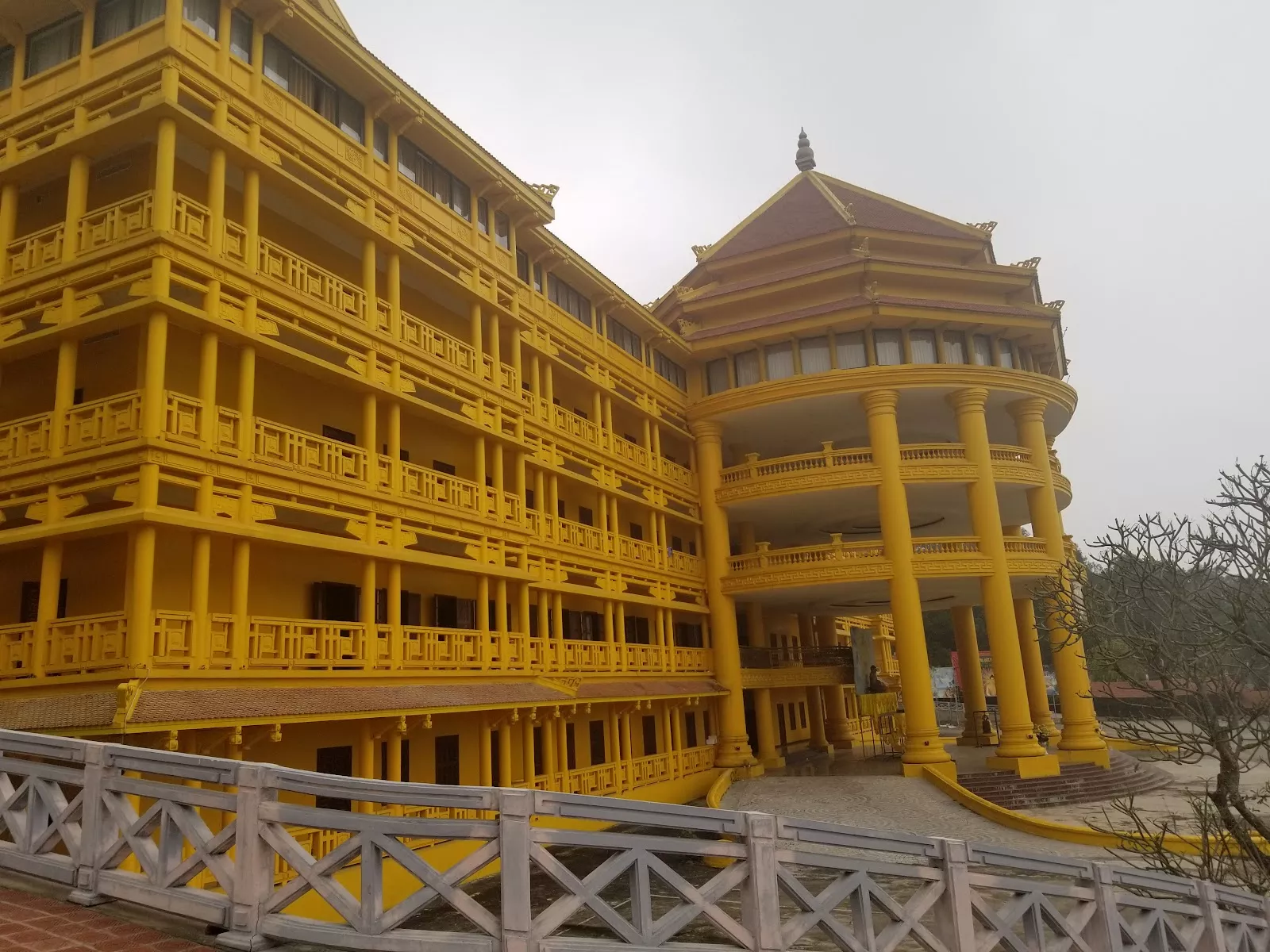 Khám Phá Vẻ Đẹp Sóc Sơn: Top 15 Điểm Đến Không Thể Bỏ Lỡ 2025 | Hanoi Larosa Hotel