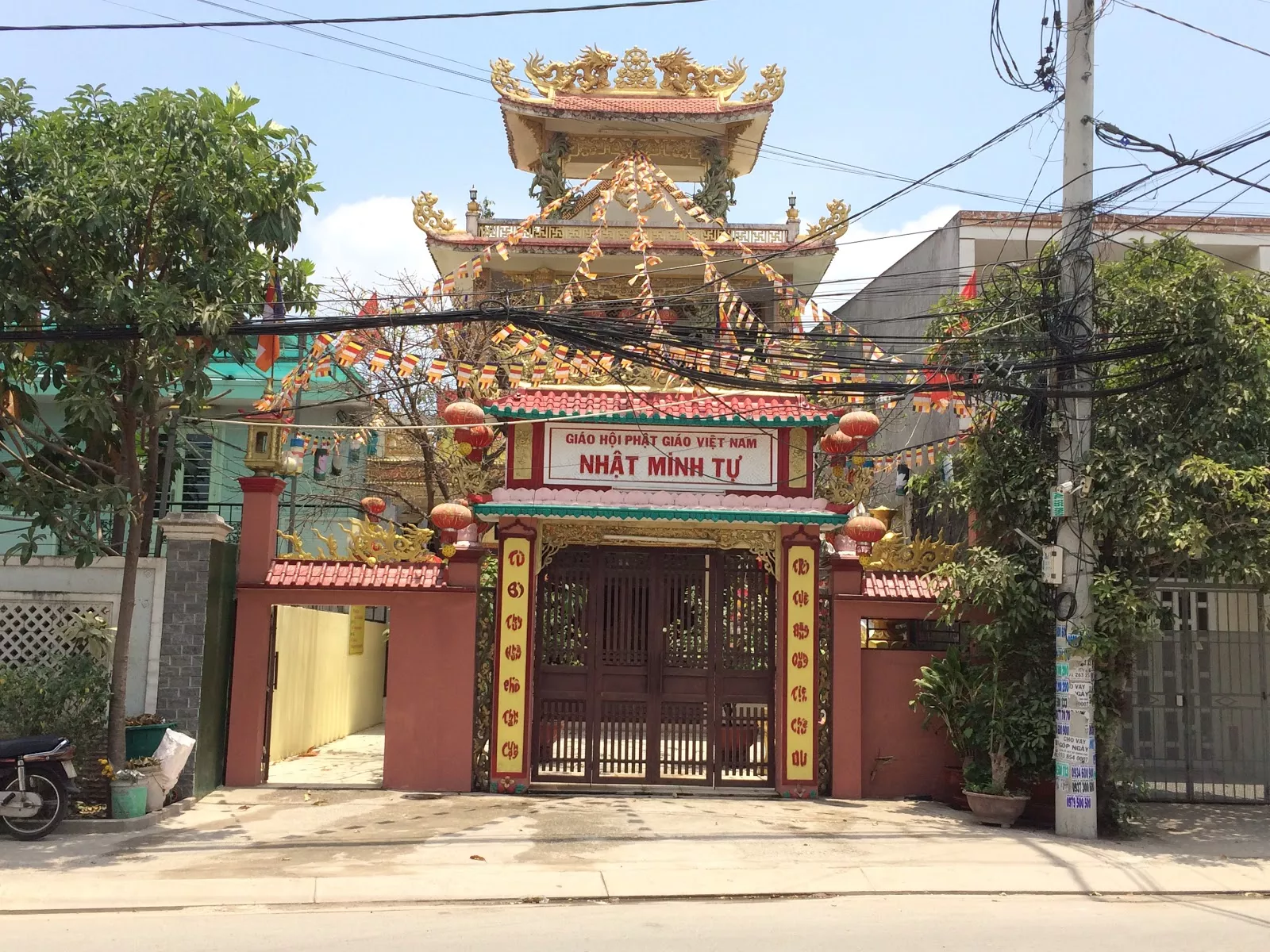 Chùa Nhật Minh - Khám Phá Ngôi Chùa Linh Thiêng Tại Hóc Môn