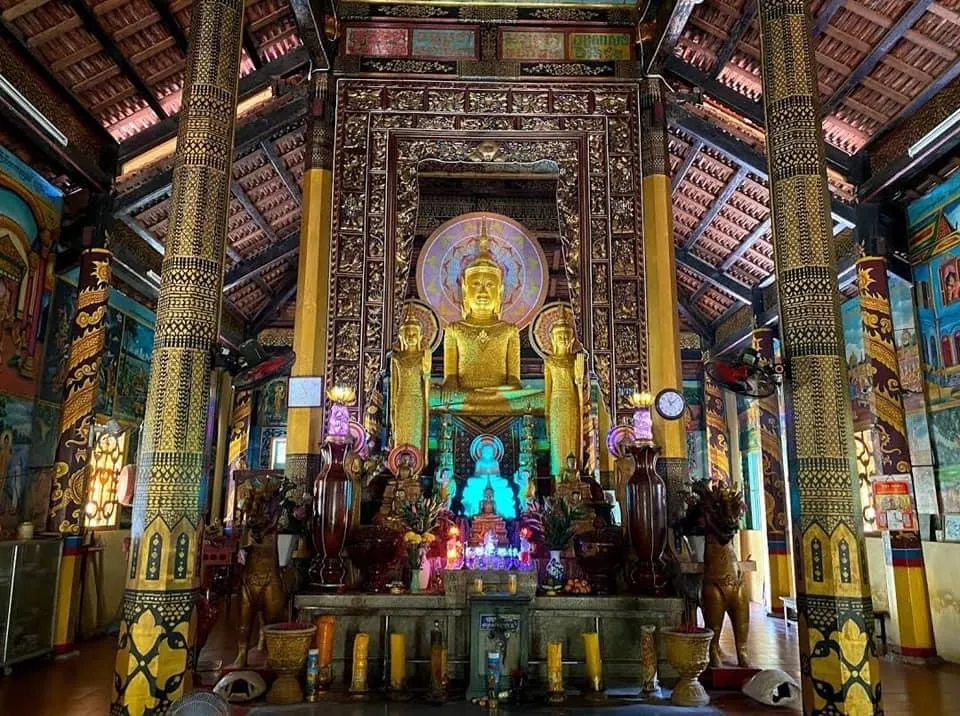 Chùa Khmer chùa Âng